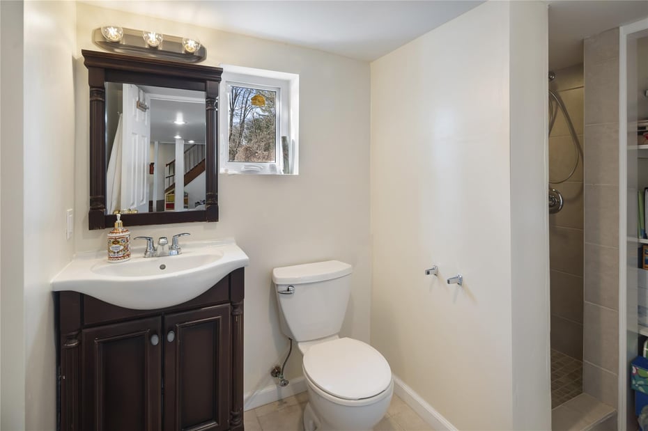 130 B Old Mt. Kisco Road Photo 17