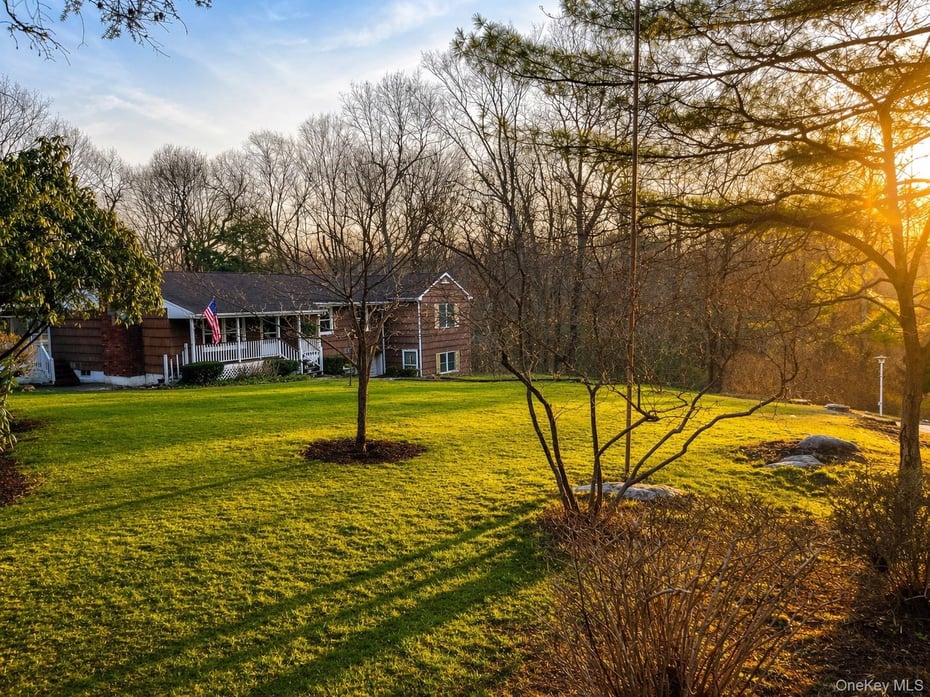 34 Glen Drive Photo 3