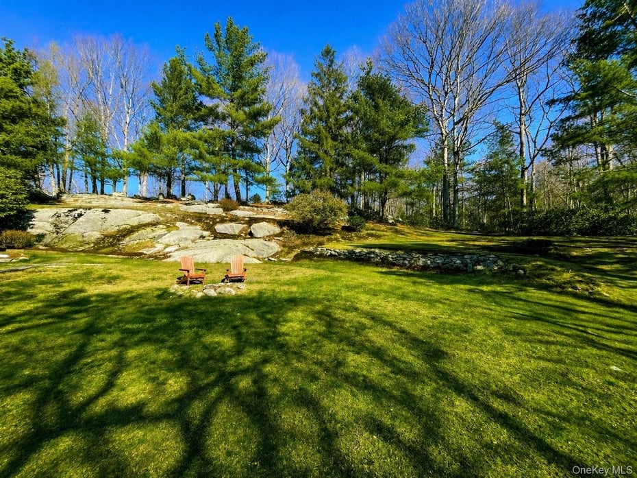 34 Glen Drive Photo 4