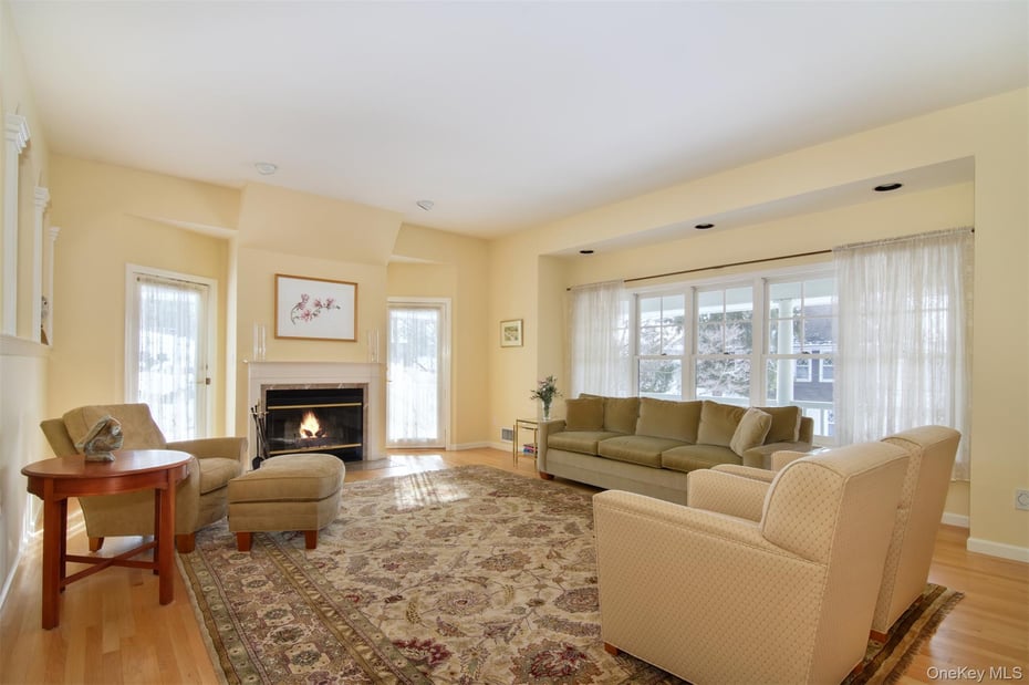 81 Pinecrest Drive Photo 4