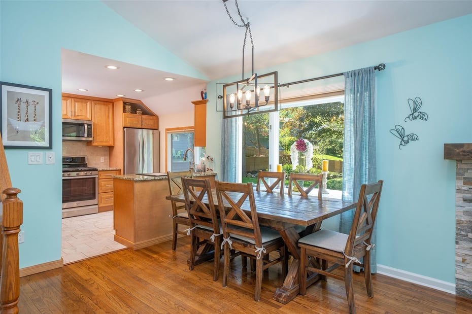20 Knowlton Avenue Photo 9