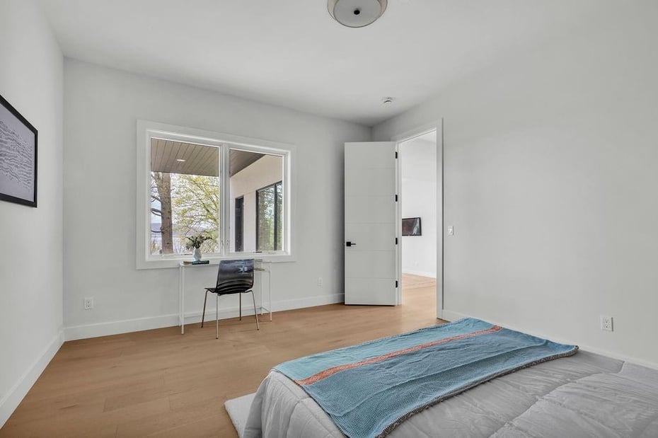123 N Riverside Avenue Photo 30