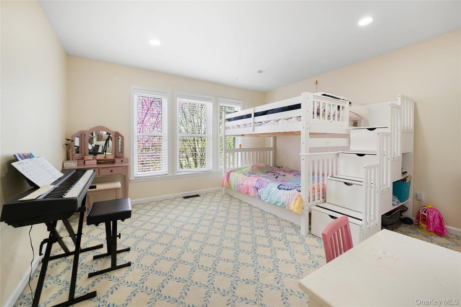 26 Bellefair Road Photo 13