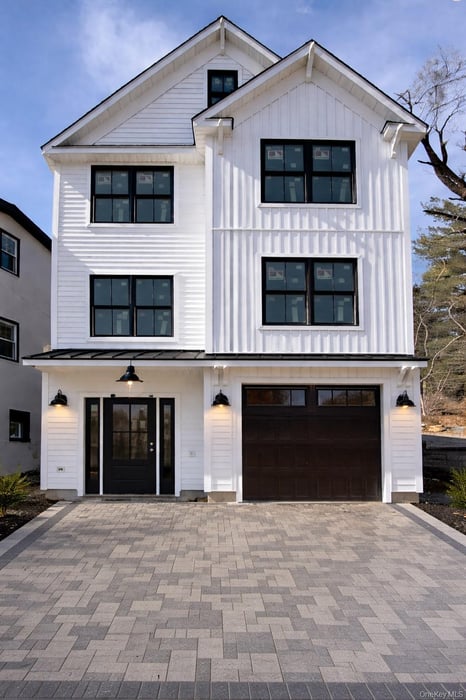 155 Grand Street Photo 1