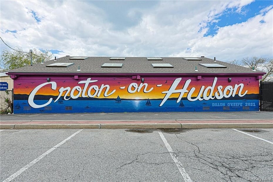 155 Grand Street Photo 32