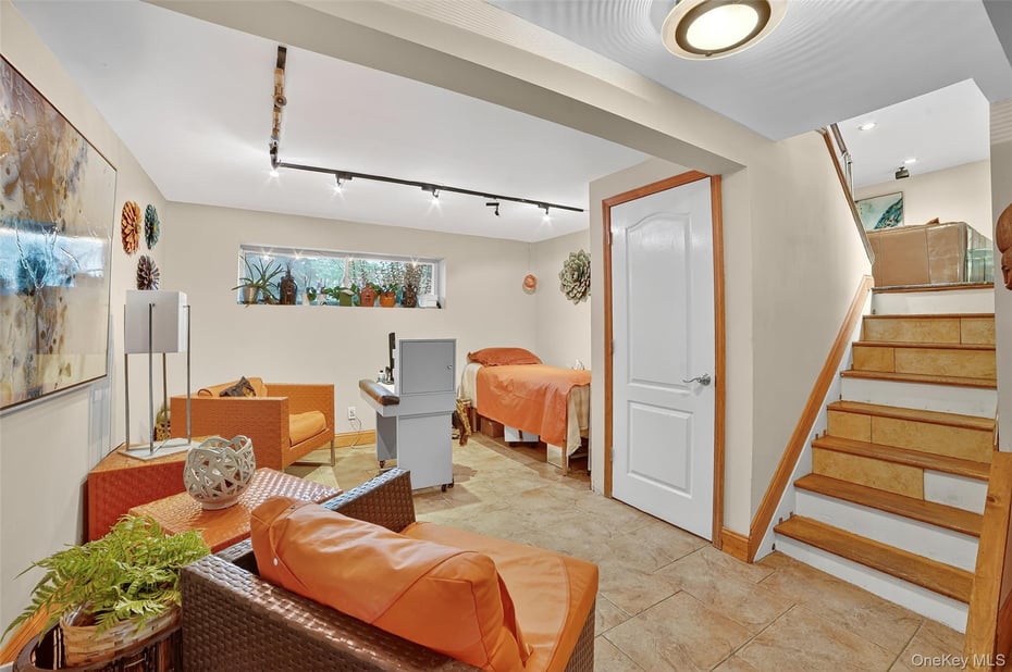 1 Overhill Road Photo 20