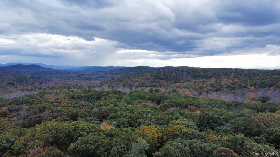 4 West Hill Road Photo 8