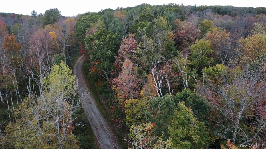 4 West Hill Road Photo 10