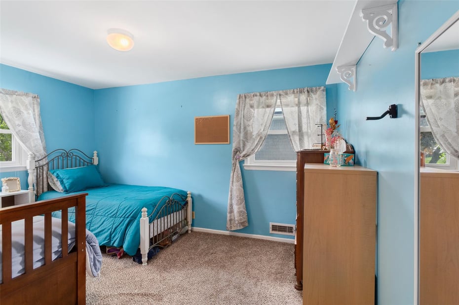 16 Valleyview Road Photo 19