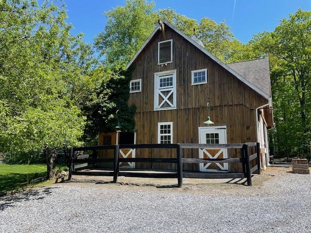 132 Finch Road Photo 39