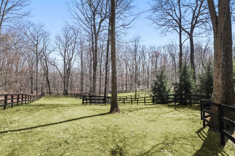 132 Finch Road Photo 41