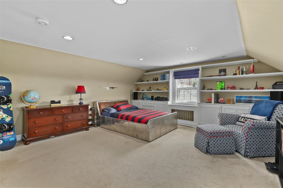 530 Monterey Avenue Photo 39