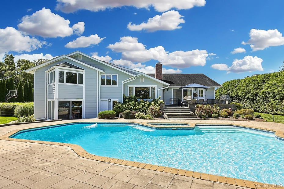 17 Magnolia Drive Photo 5