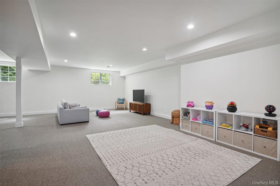 2 Bluestone Lane Photo 22