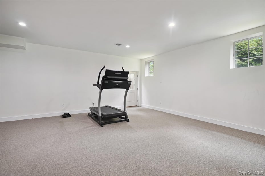 2 Bluestone Lane Photo 23