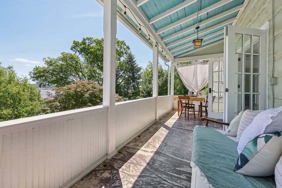 109 Orchard Terrace Photo 6