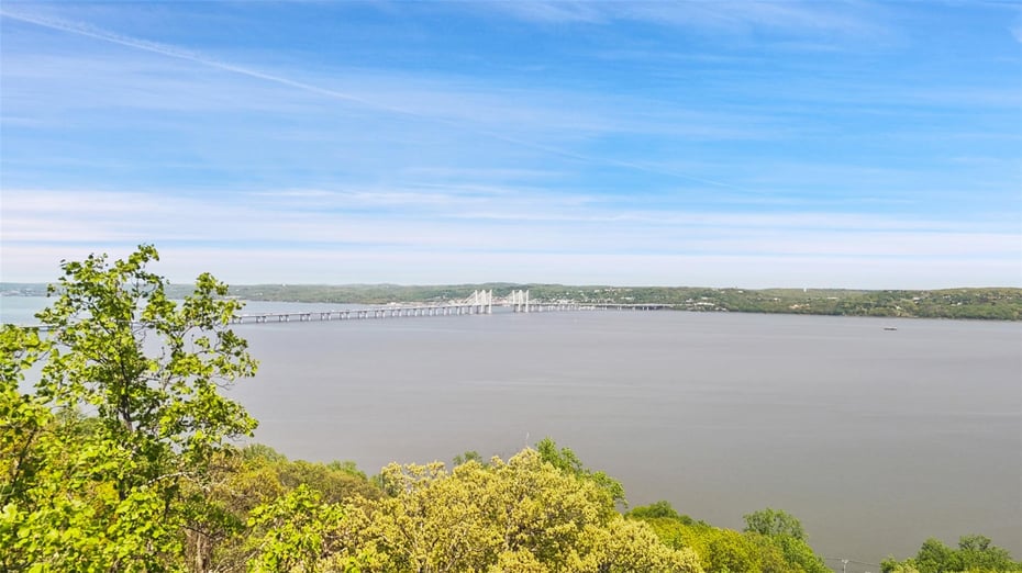 159 Tweed Boulevard Photo 34