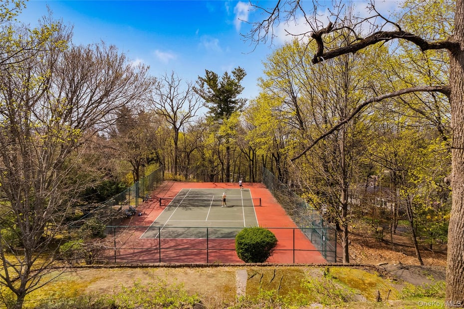 349 Martling Avenue Photo 26