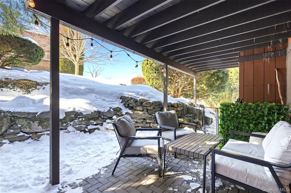 349 Martling Avenue Photo 17