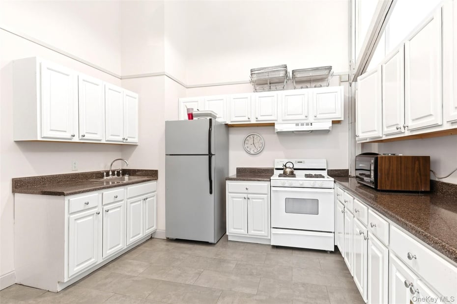 349 Martling Avenue Photo 23