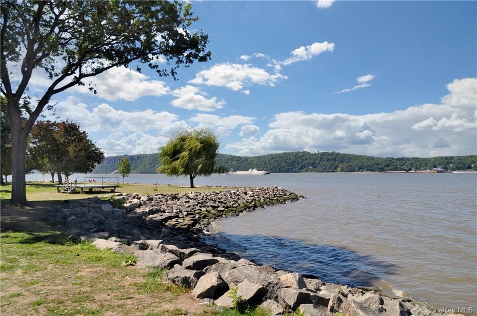 86 Main Street  #3 Photo 24