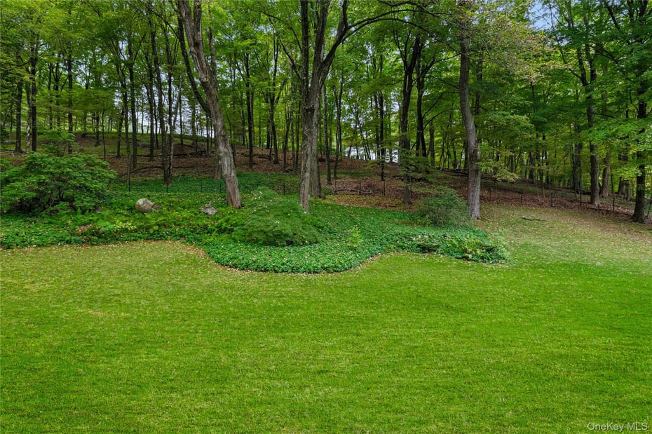 86 Seven Bridges Road Photo 27