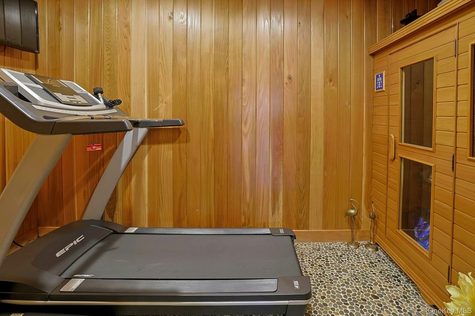 350 Wooded Hill Court Photo 30