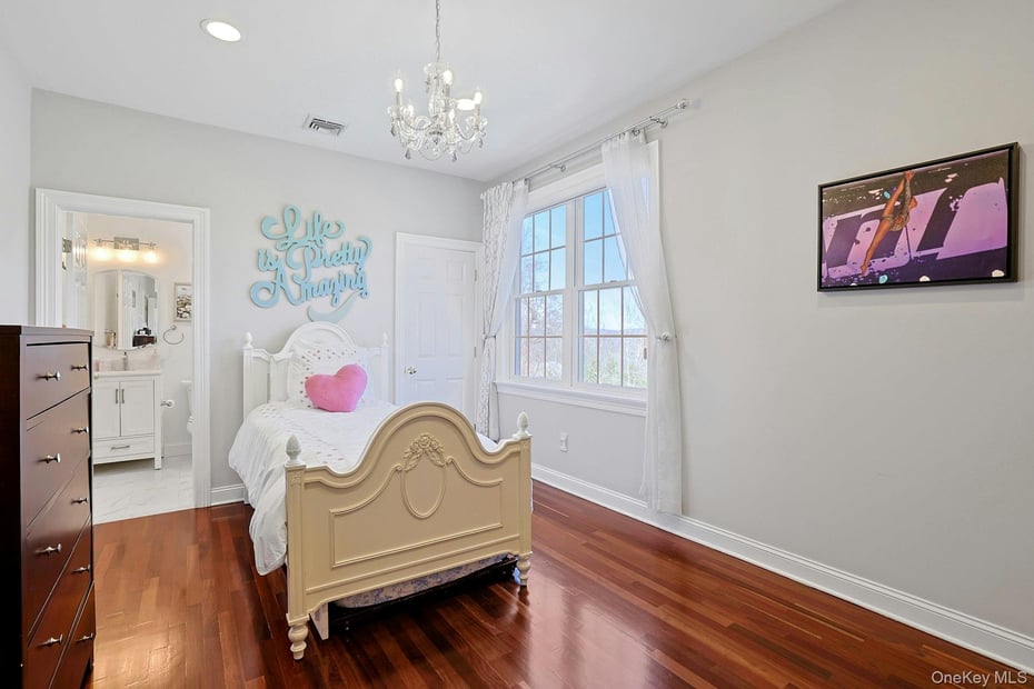 350 Wooded Hill Court Photo 27