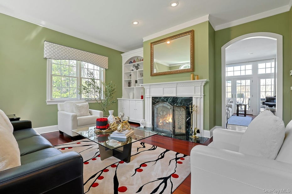 350 Wooded Hill Court Photo 6