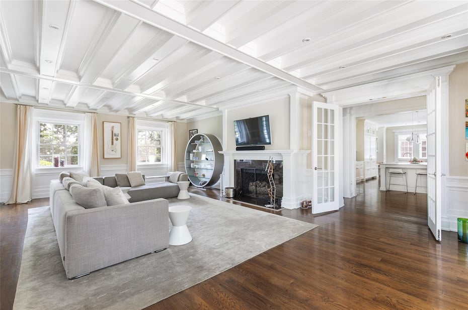 51 Penn Boulevard Photo 8