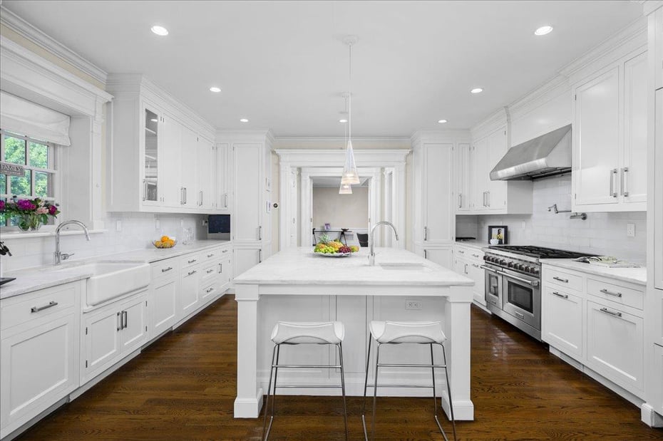 51 Penn Boulevard Photo 9