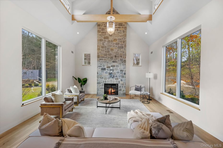 2 Barry Court Photo 7