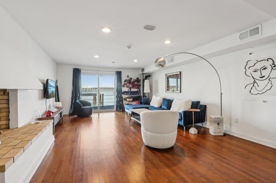 2 Washington Avenue Photo 32