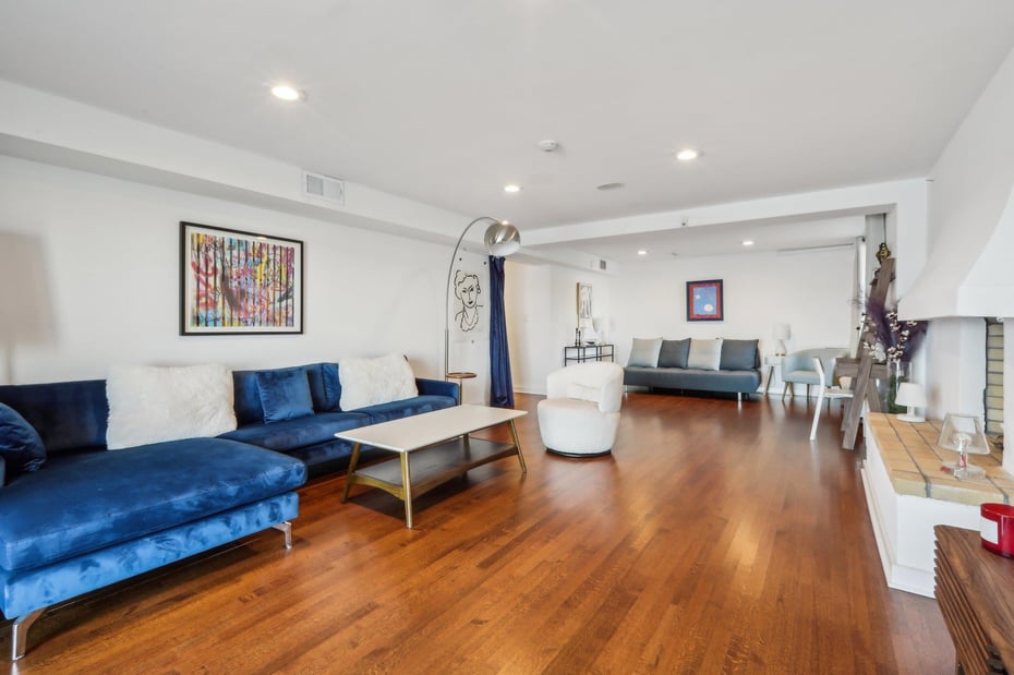 2 Washington Avenue Photo 33