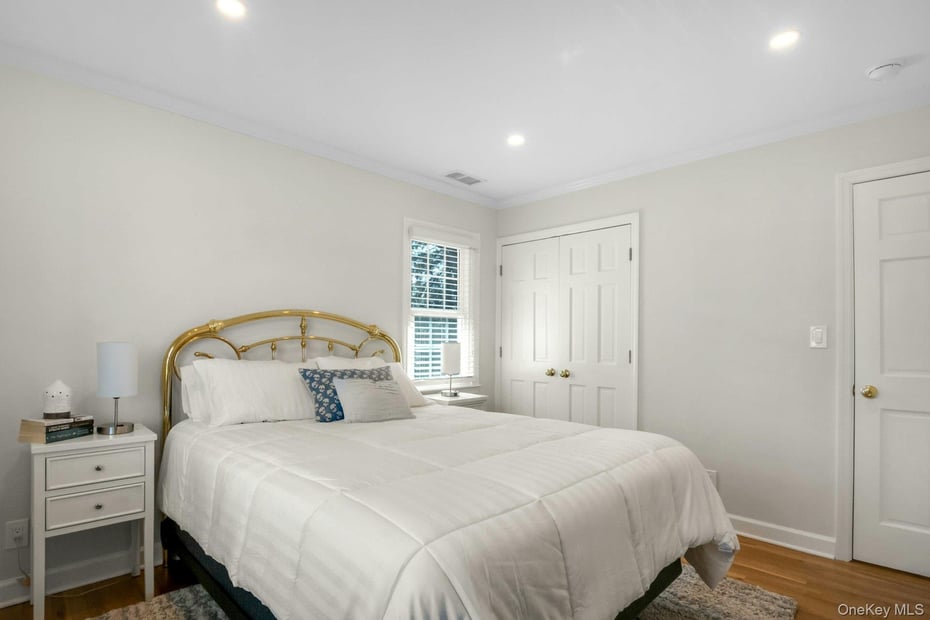 88 Marion Drive Photo 21