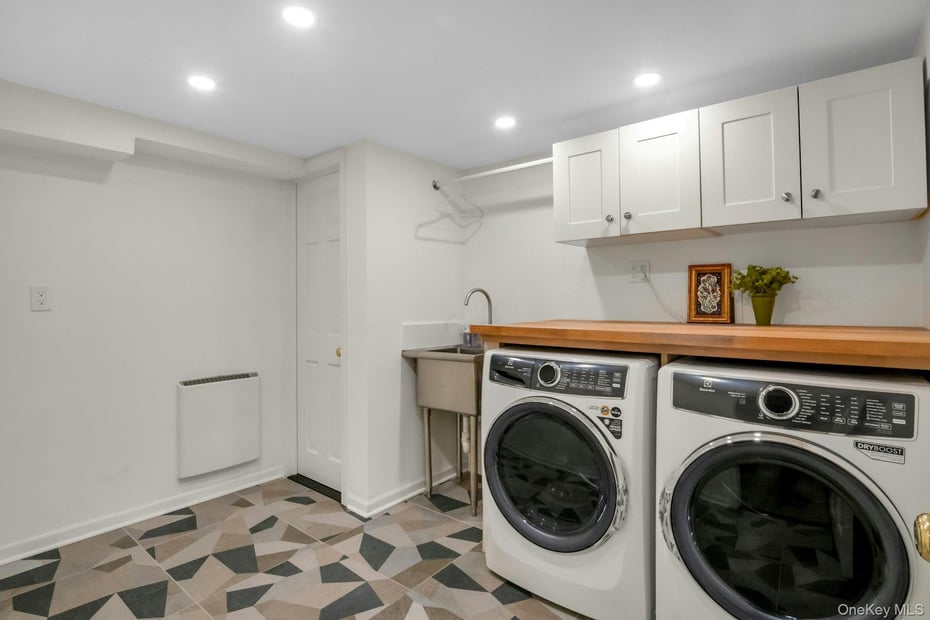 88 Marion Drive Photo 31