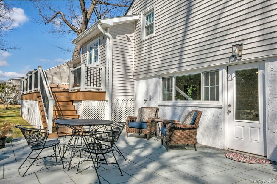 88 Marion Drive Photo 39