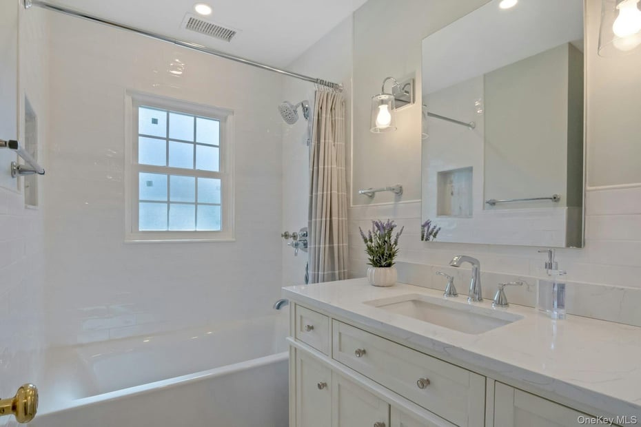 88 Marion Drive Photo 22