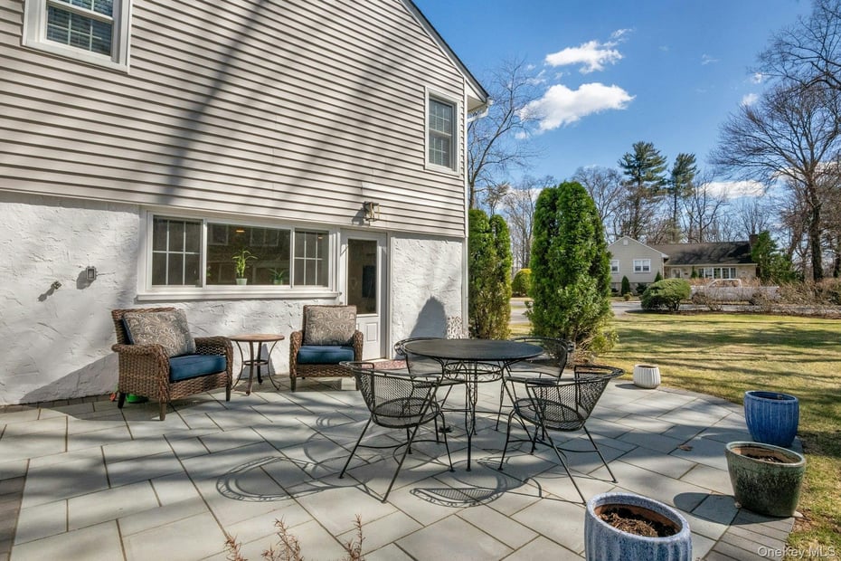 88 Marion Drive Photo 38