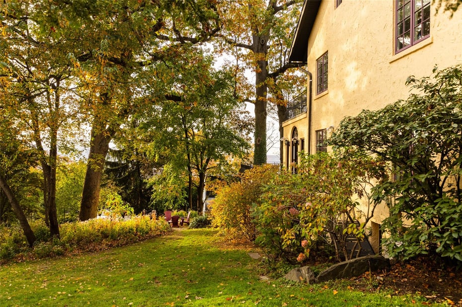 235 Palisade Avenue Photo 36