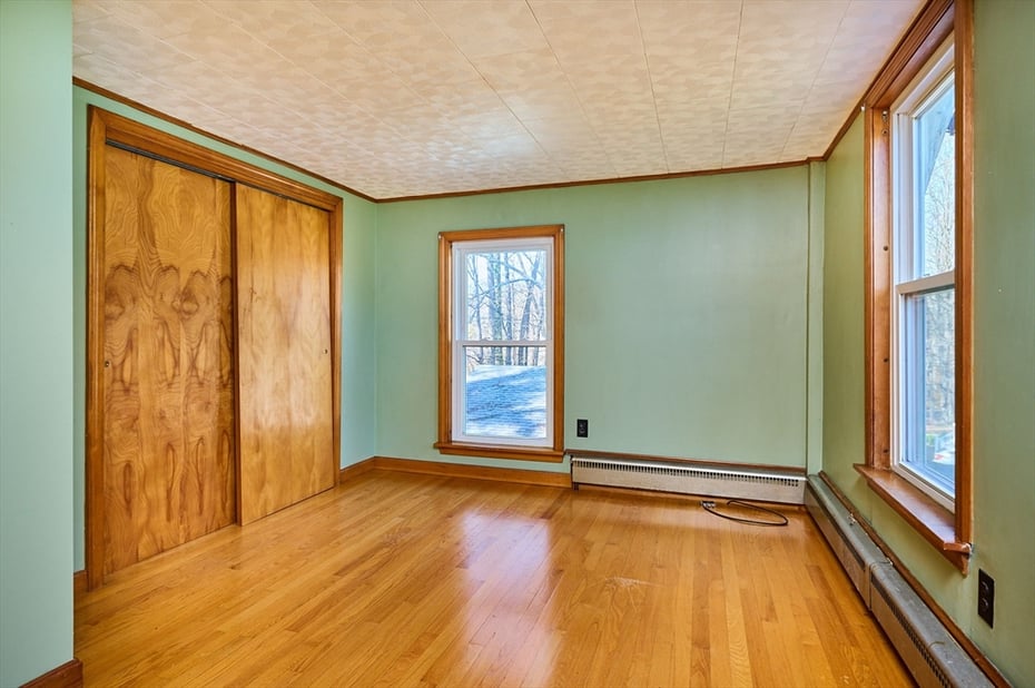 158 Main St Photo 15