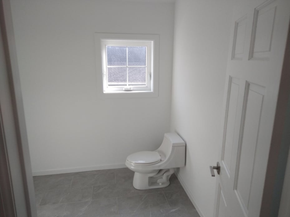 26 Russell St  #A-B Photo 15