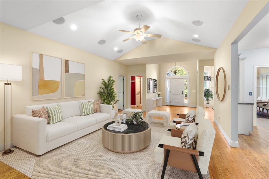 10 Golden Cir Photo 5