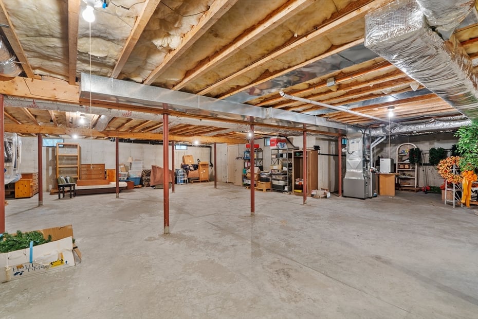 10 Golden Cir Photo 22