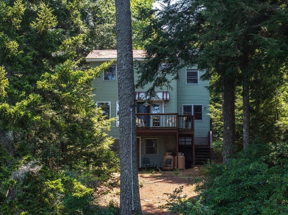 31 Farm House Rd Photo 9