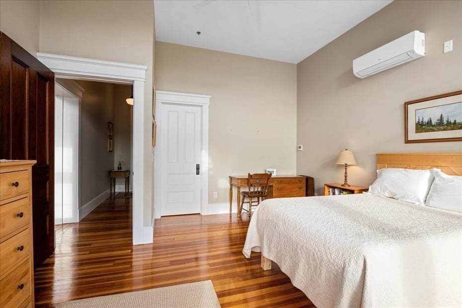 58 Main St  #3 Photo 11