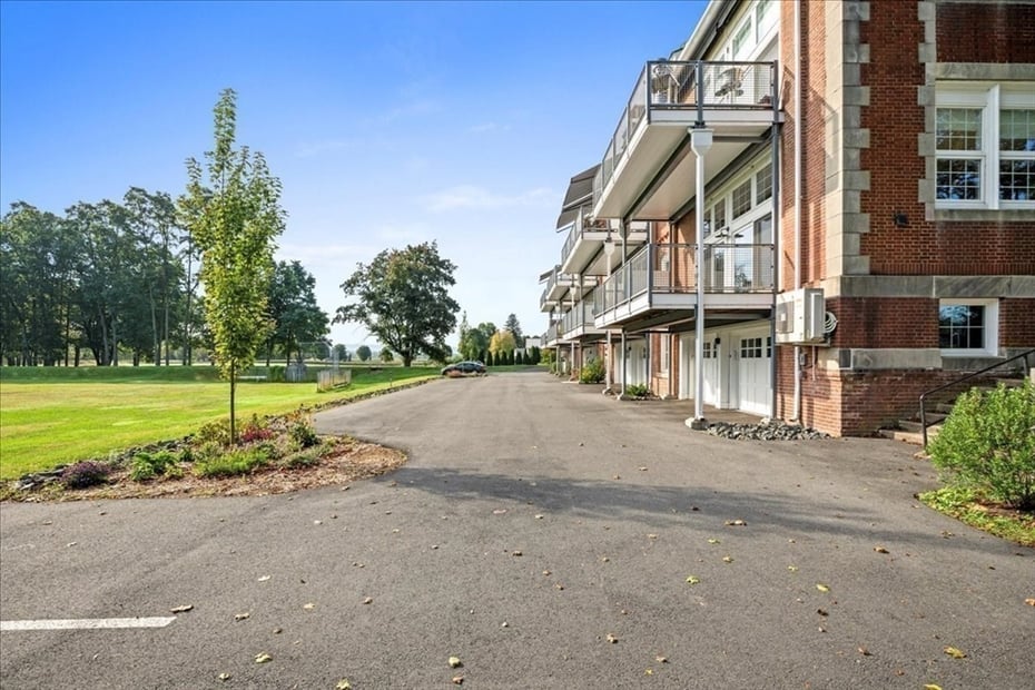 58 Main St  #3 Photo 24