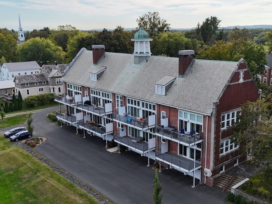 58 Main St  #3 Photo 30