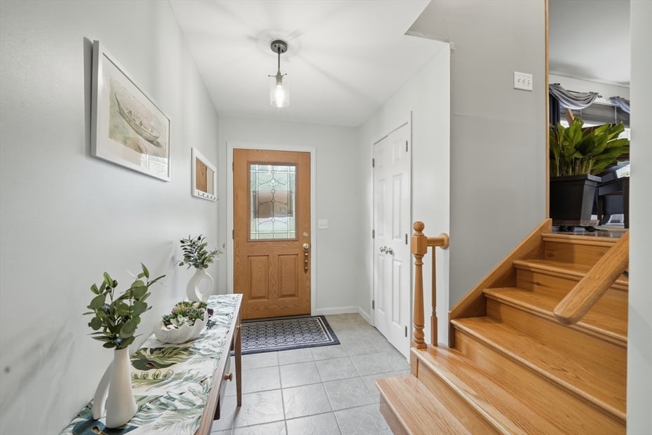 7 Hillside Meadows Dr Photo 12