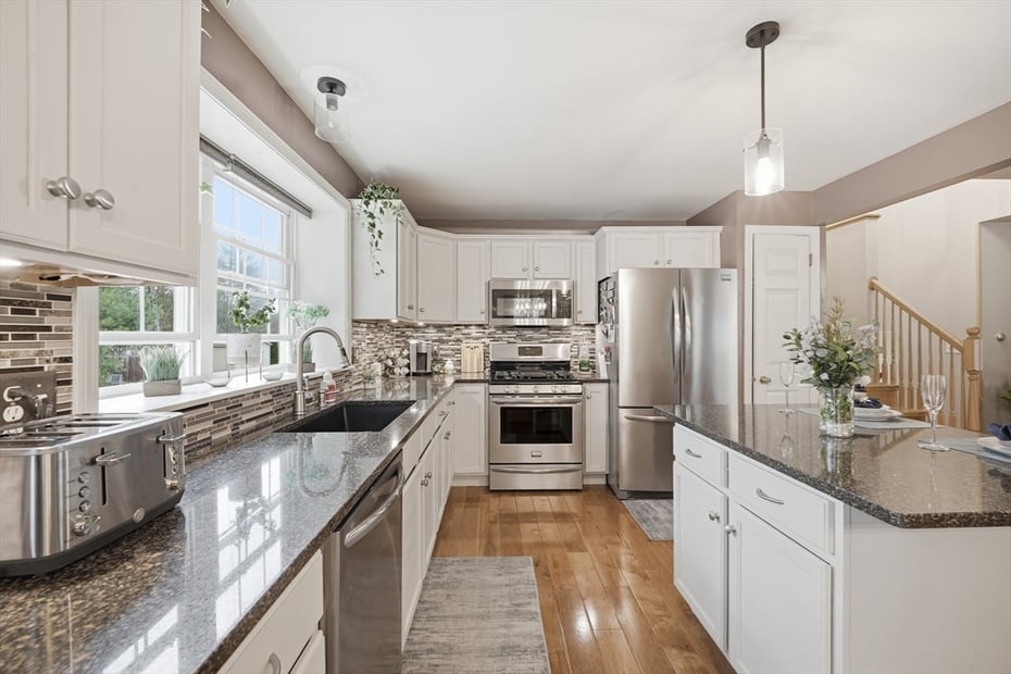 7 Hillside Meadows Dr Photo 19